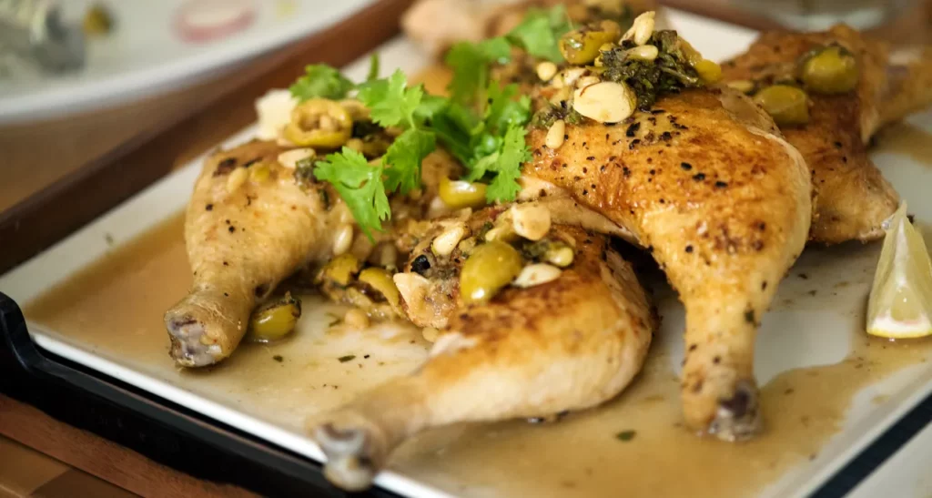 Receta de pollo al ajillo tradicional: el clásico que nunca falla